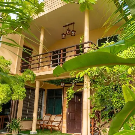 Daisy Cottage Dhangethi